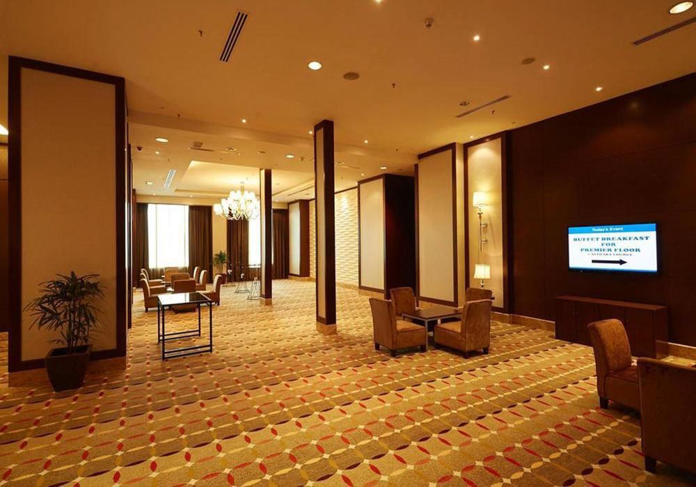 Hatten Hotel Melaka Buitenkant foto The lobby of the hotel